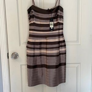 BCBG MAXAZRIA strapless dress size 4